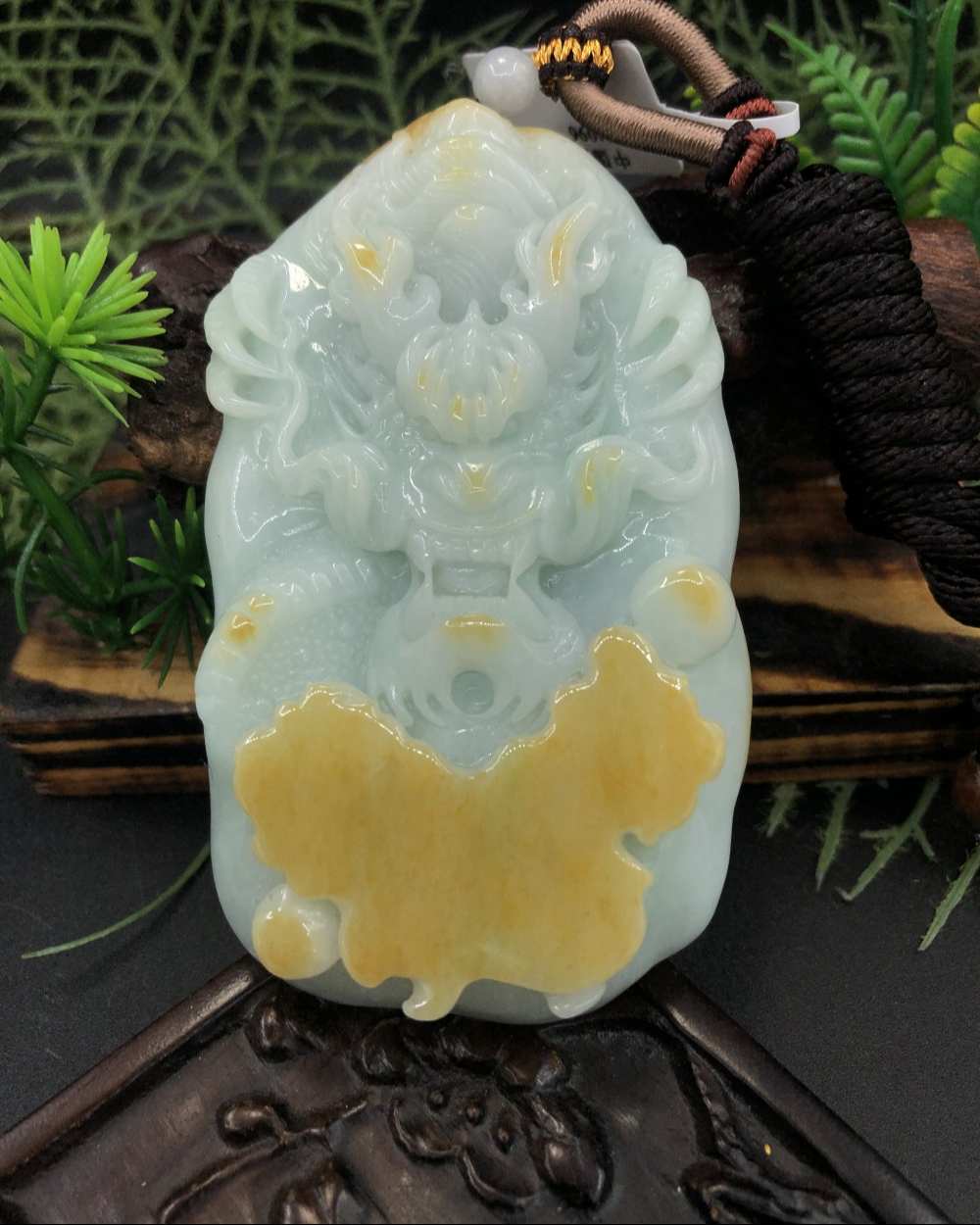 龙行天下