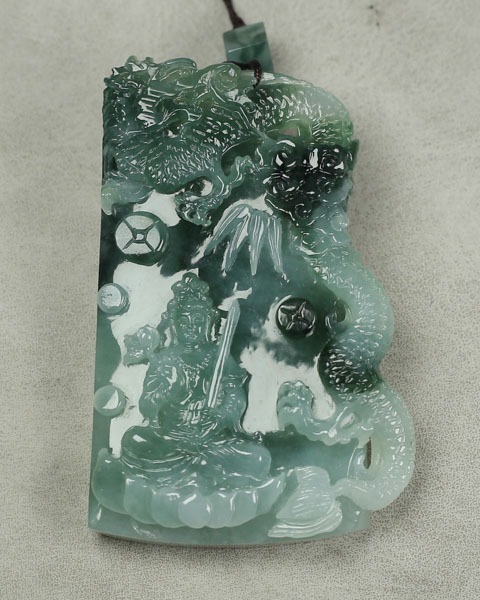 神龙护主
