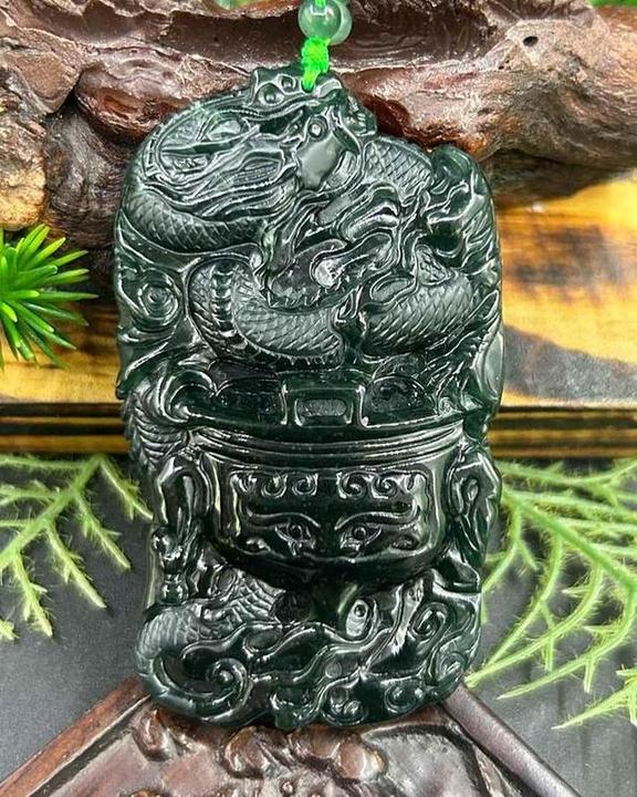 龙行天下