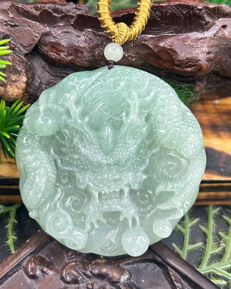 龙行天下