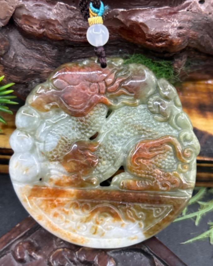 龙行天下
