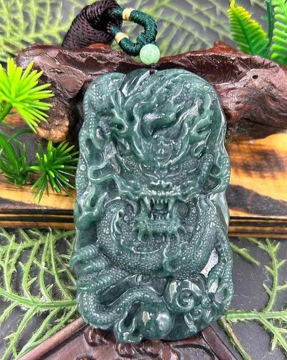 龙行天下