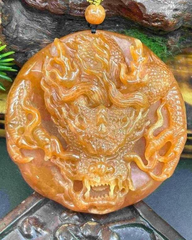 龙行天下