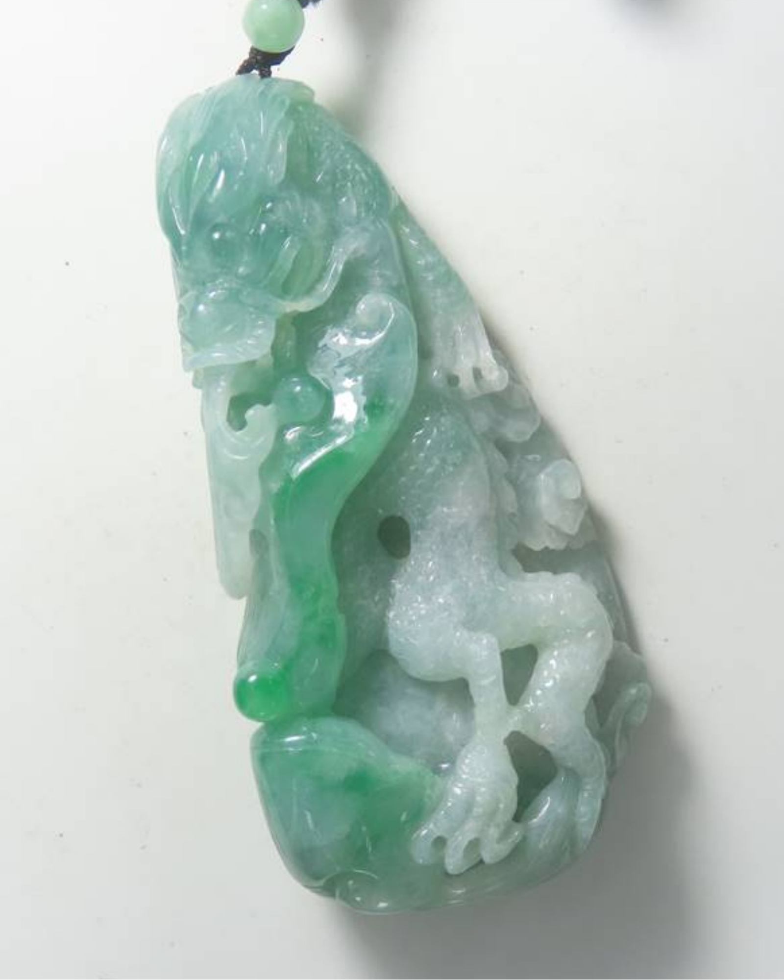 龙行天下
