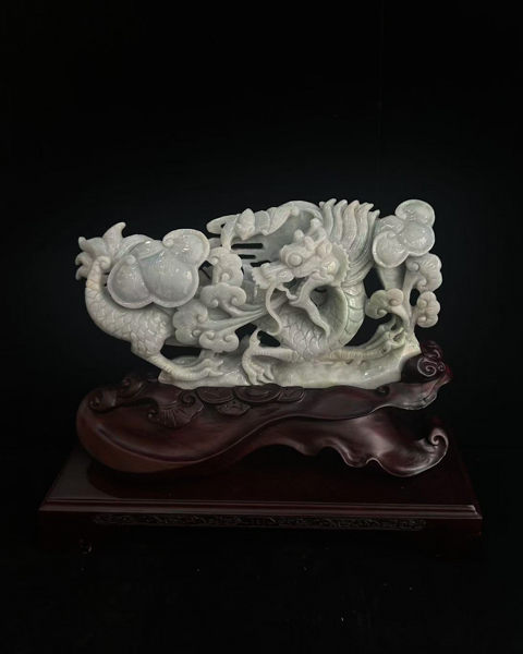 龙行天下