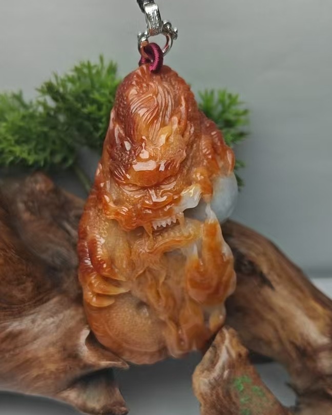 龙行天下
