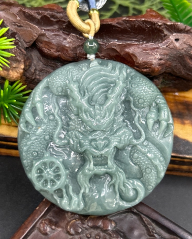 龙行天下