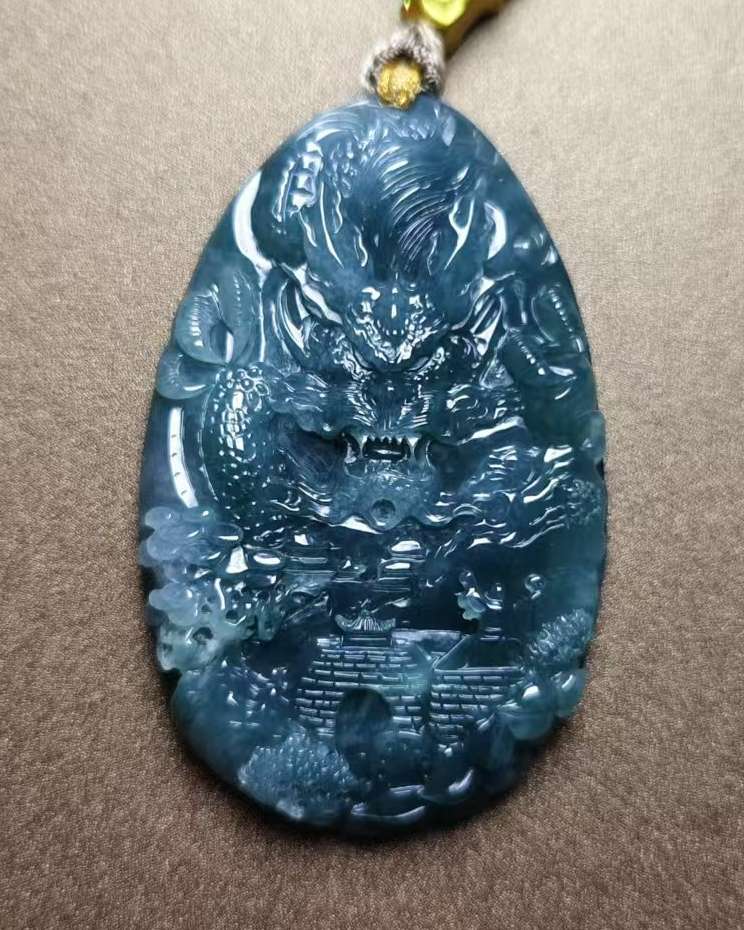 龙行天下