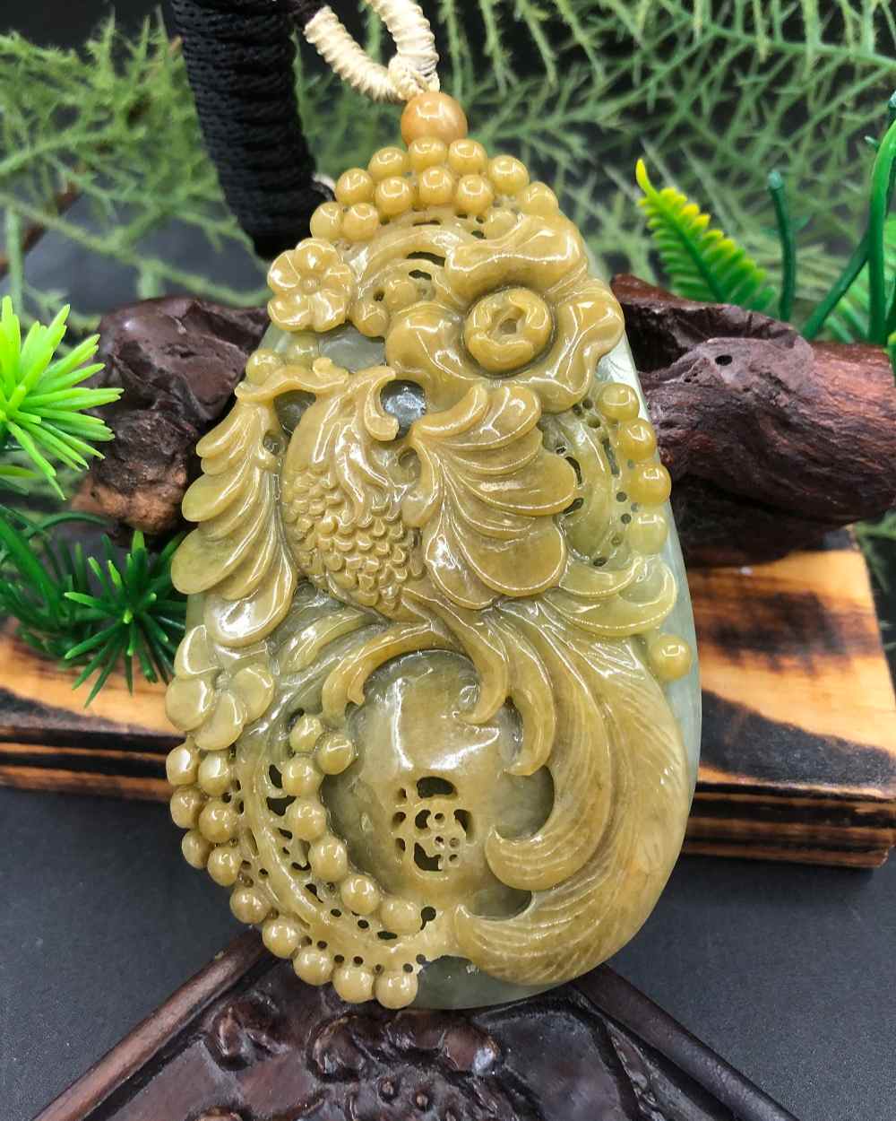 凤穿牡丹