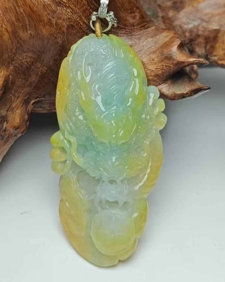 龙行天下
