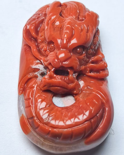 神龙护主
